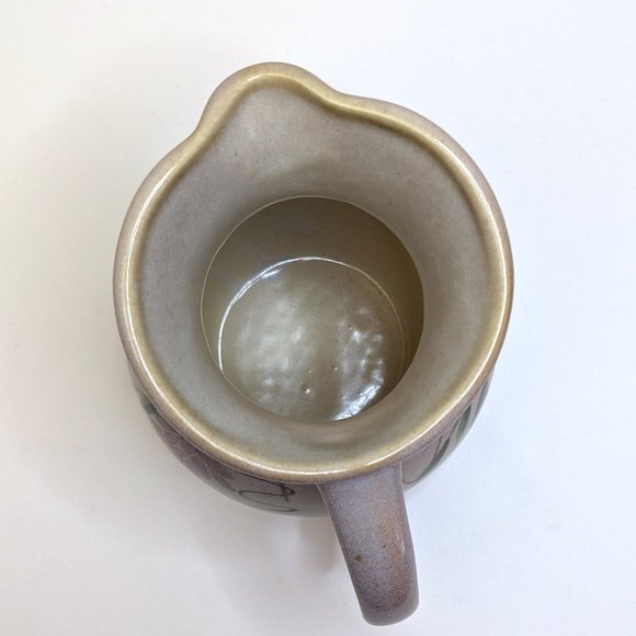 Emerson Creek Pottery Virginia 2001 Ceramic Ice Tea Pitcher Grape Vine Painting - Picture 3 of 4